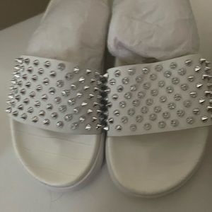 Christian louboutin size 38 pool slide white with silver spike New.
